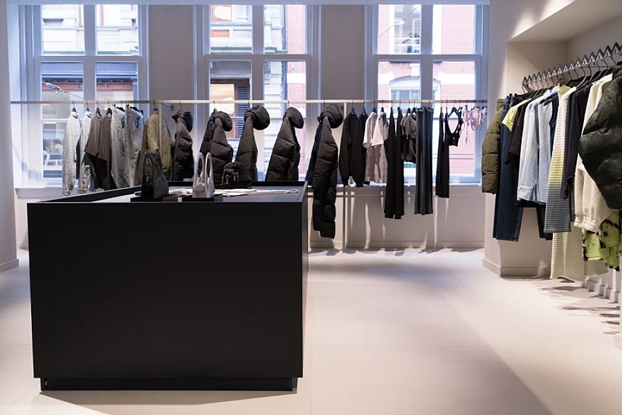 Daily Paper Amsterdam | iconic streetwear brand from the Netherlands — photo 4