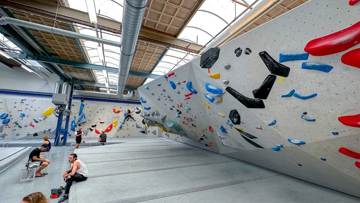 Monk Bouldergym Amsterdam — photo 2