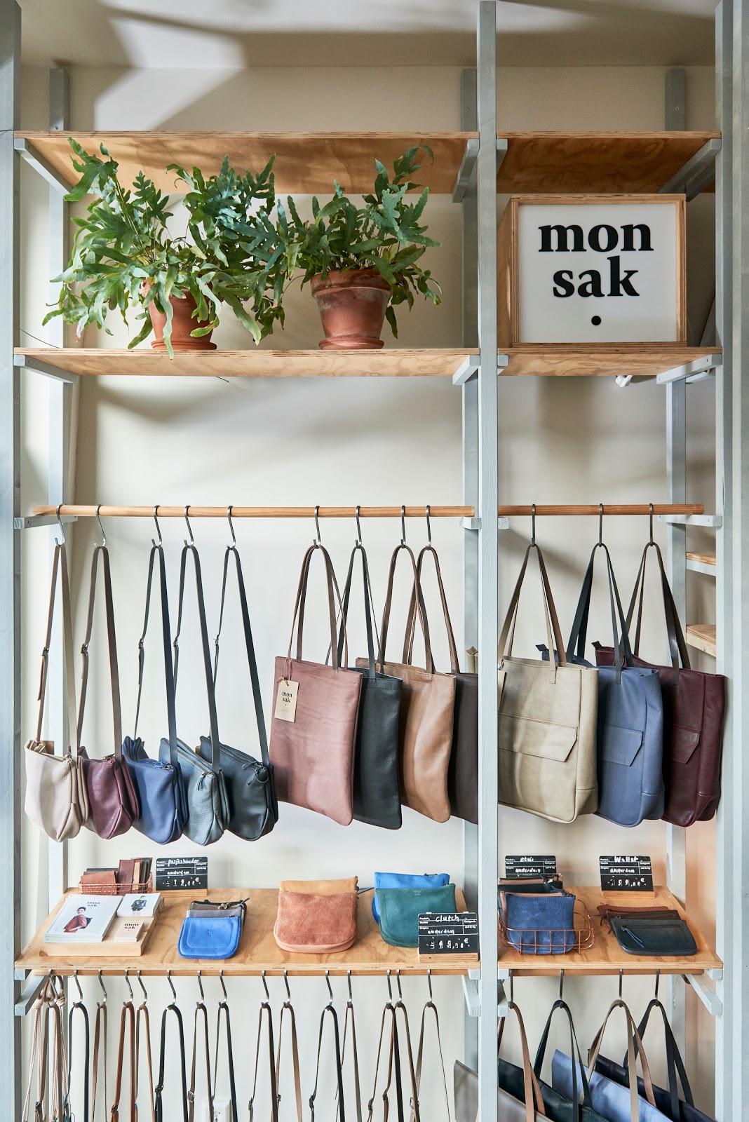 monsak bags workshop — photo 2
