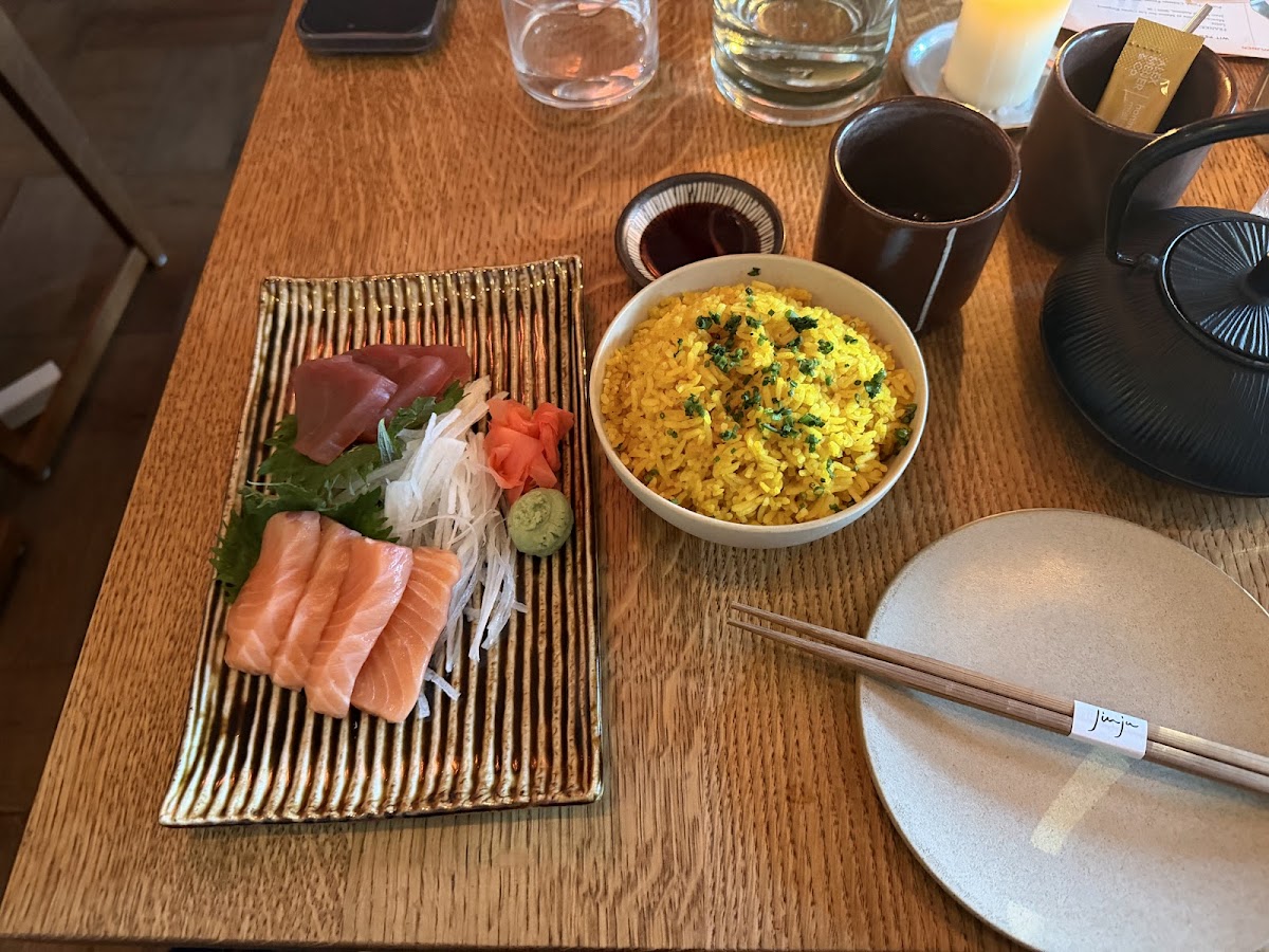 Jinja Asian Kitchen & Bar — photo 5