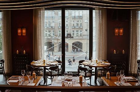 Heineken Hoek Bistro — Amsterdam