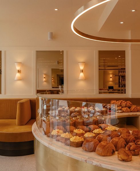 et CLAIRE Amsterdam | luxury French patisserie and specialty coffee boutique — photo 2