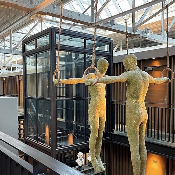 Hotel De Hallen — Amsterdam