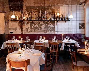 Le French Café - Javastraat — Amsterdam