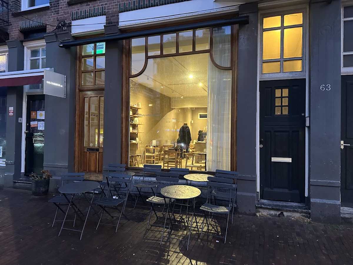 Uncommon Cafe — Amsterdam — photo 1