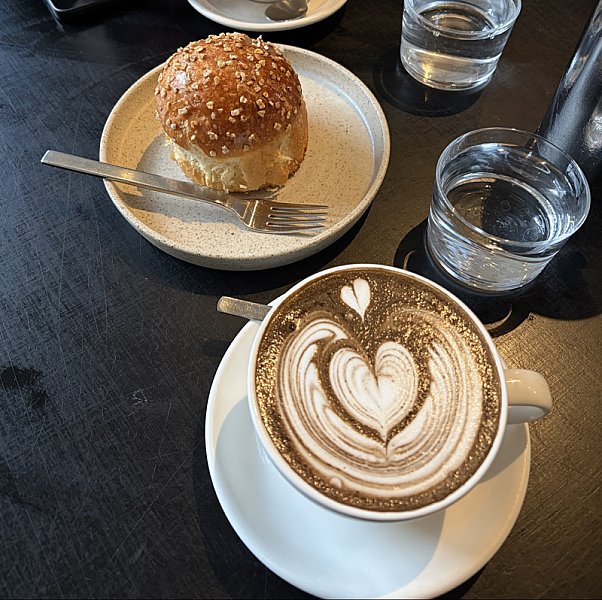 Uncommon Cafe — photo 4