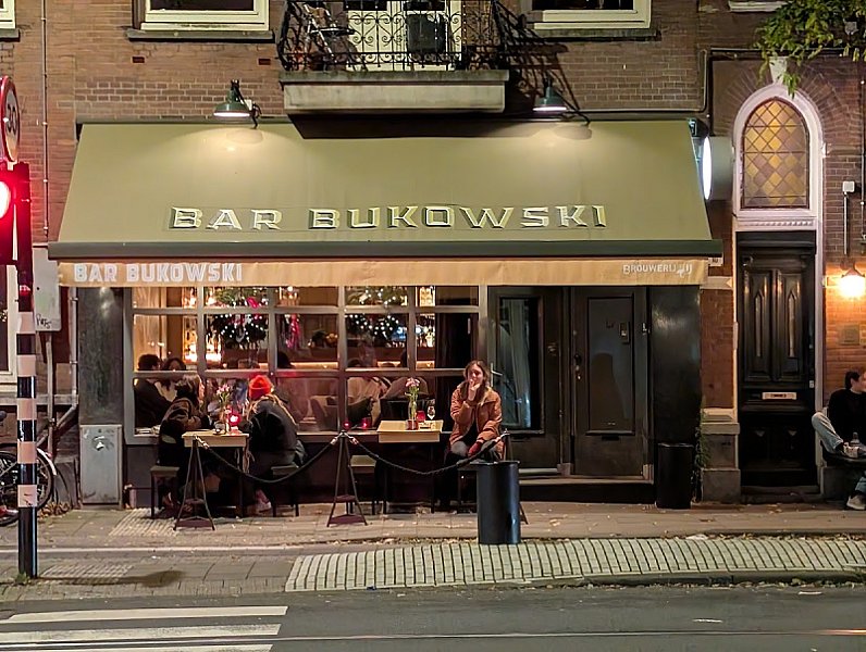 Bar Bukowski Amsterdam Oost | lively café and bar by Oosterpark — Amsterdam