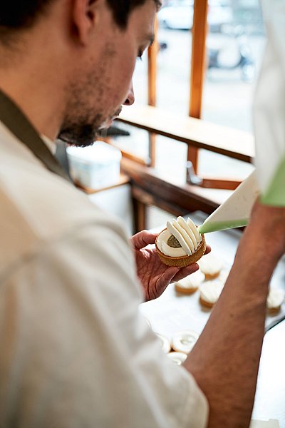 Grammes Amsterdam | French pastries and specialty coffee — photo 5