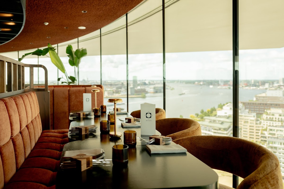 Restaurant Moon — Amsterdam
